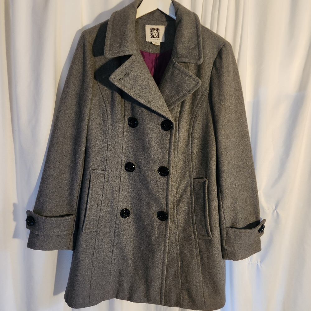 Sz M Vtg Anne Klein 55% wool double breasted coat